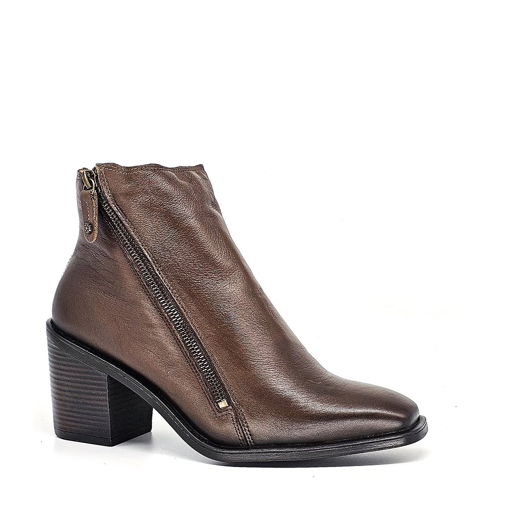 Bota Feminina KAR001 Couro Terracota Marrom 2