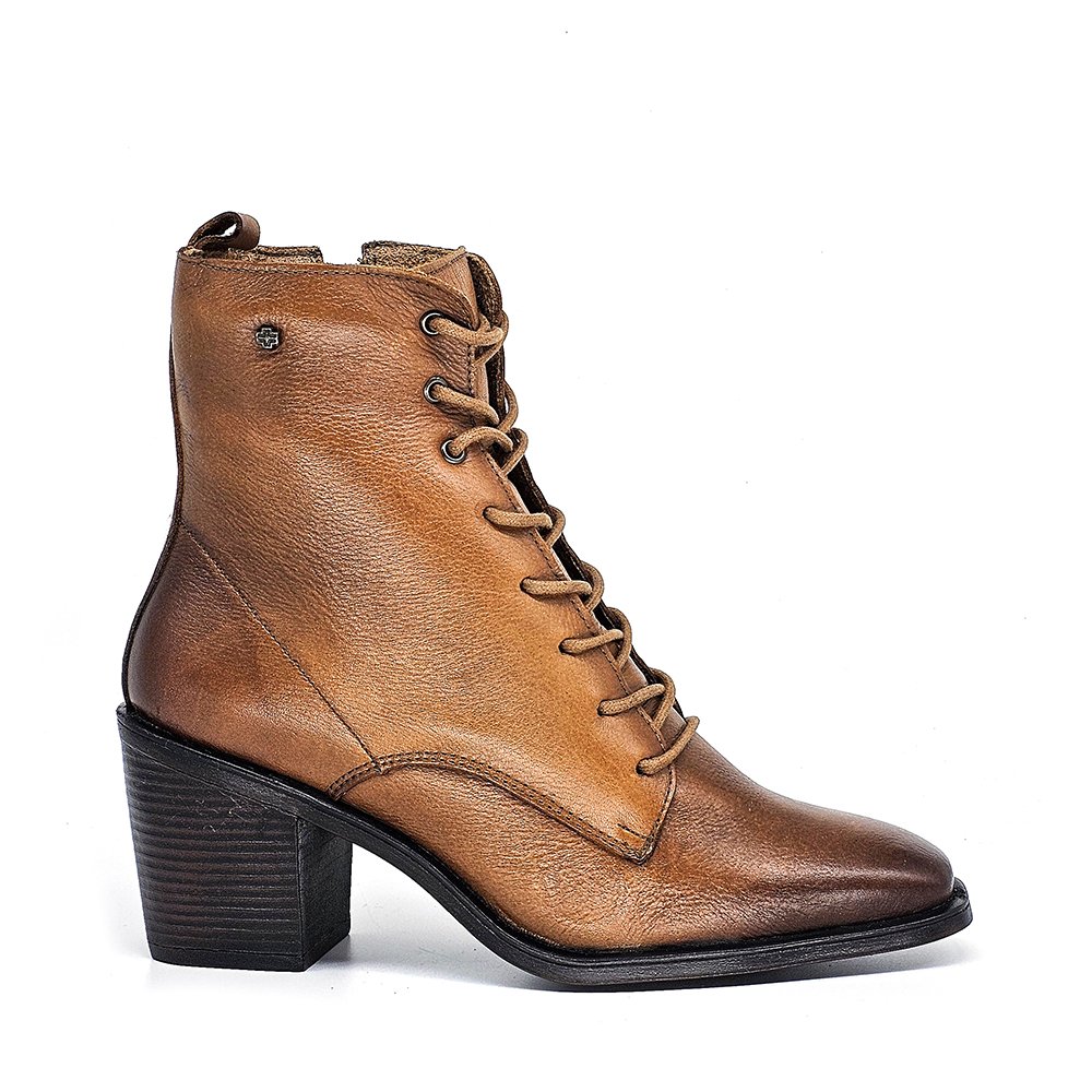 Bota Feminina KAR003 Couro Tan Ferrugem