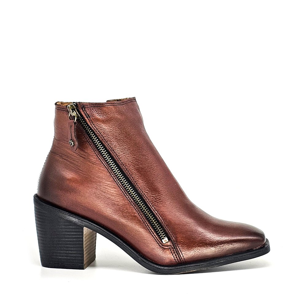 Bota Feminina KAR001 Couro Merlot Ferrugem