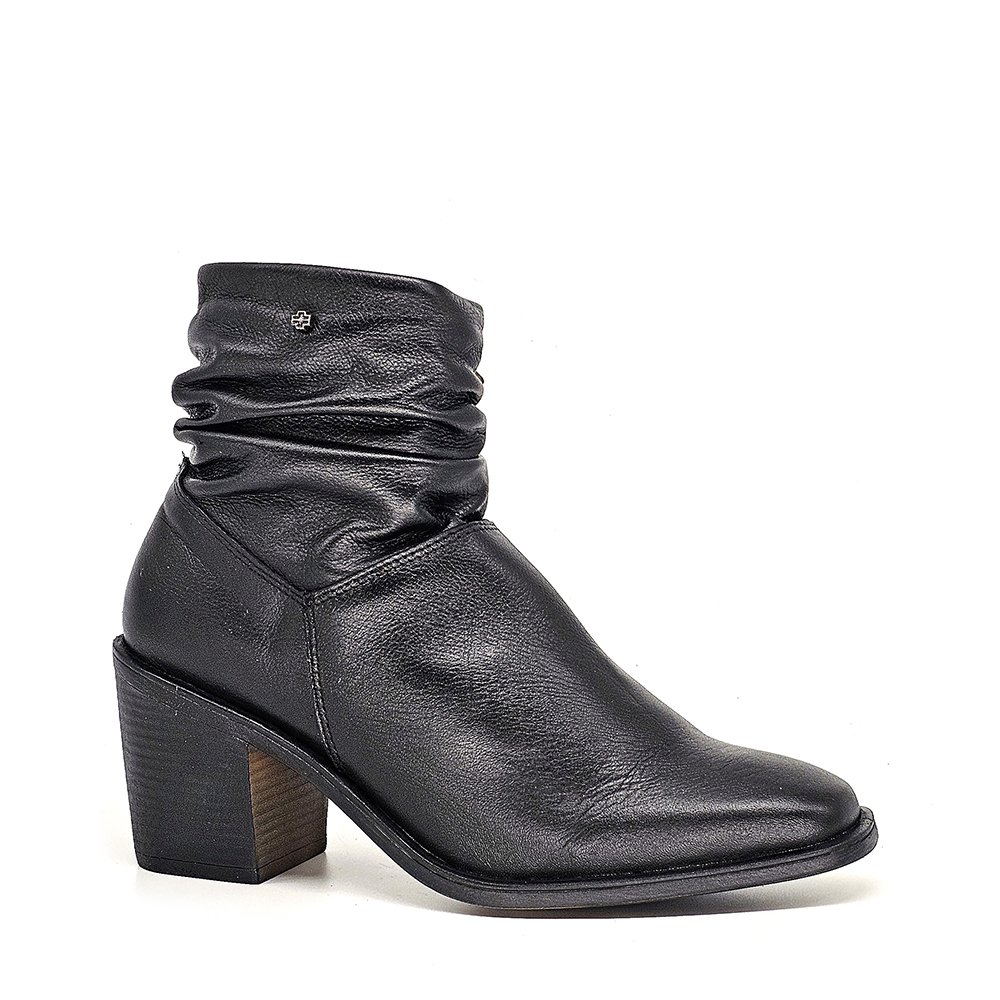 Bota Feminina KAR004 Couro Preto Preto 2