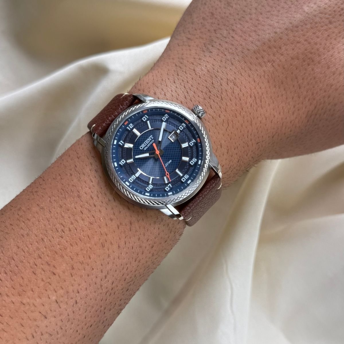 Relógio Orient Masculino SolarTech com Pulseira de Couro MBSC1043 D2NX Prata Prata 2