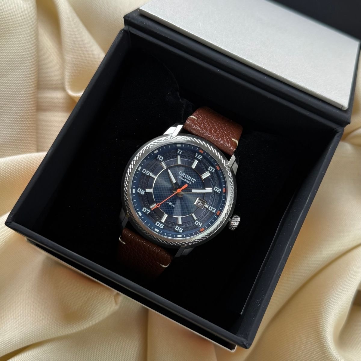 Relógio Orient Masculino SolarTech com Pulseira de Couro MBSC1043 D2NX Prata Prata 4