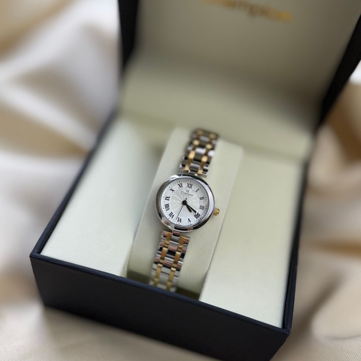 Relógio Champion Feminino CF26124B Prata Prata/Dourado 4