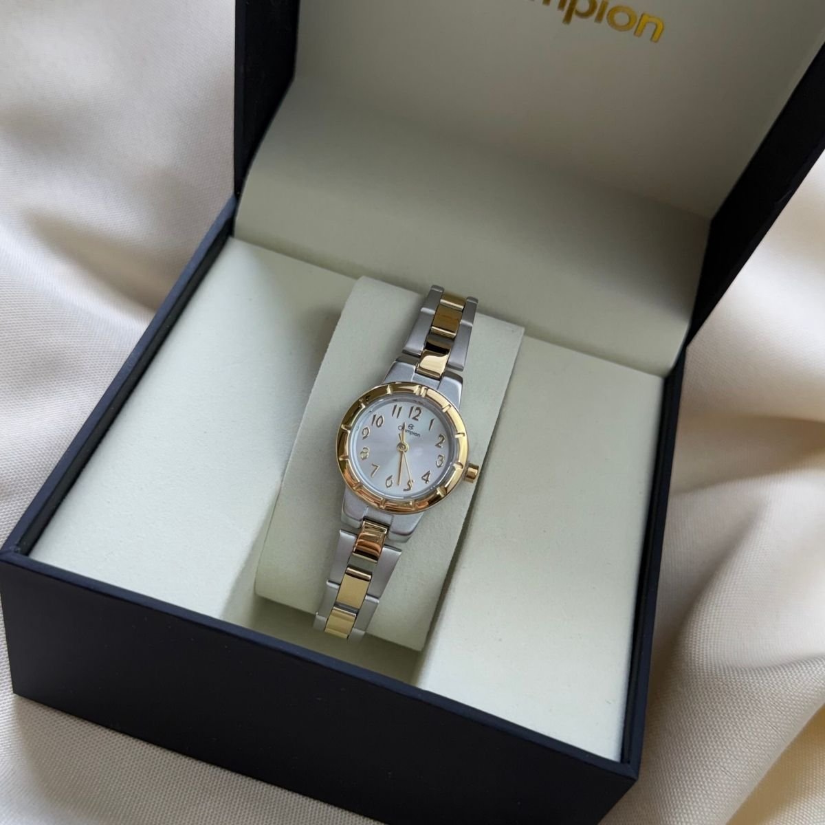 Relógio Champion Feminino CN24940S Prata Prata/Dourado 5