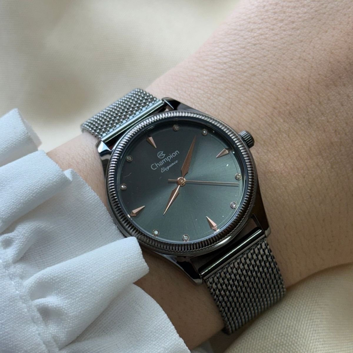 Relógio Champion Feminino CN24379C Cinza Preto 3