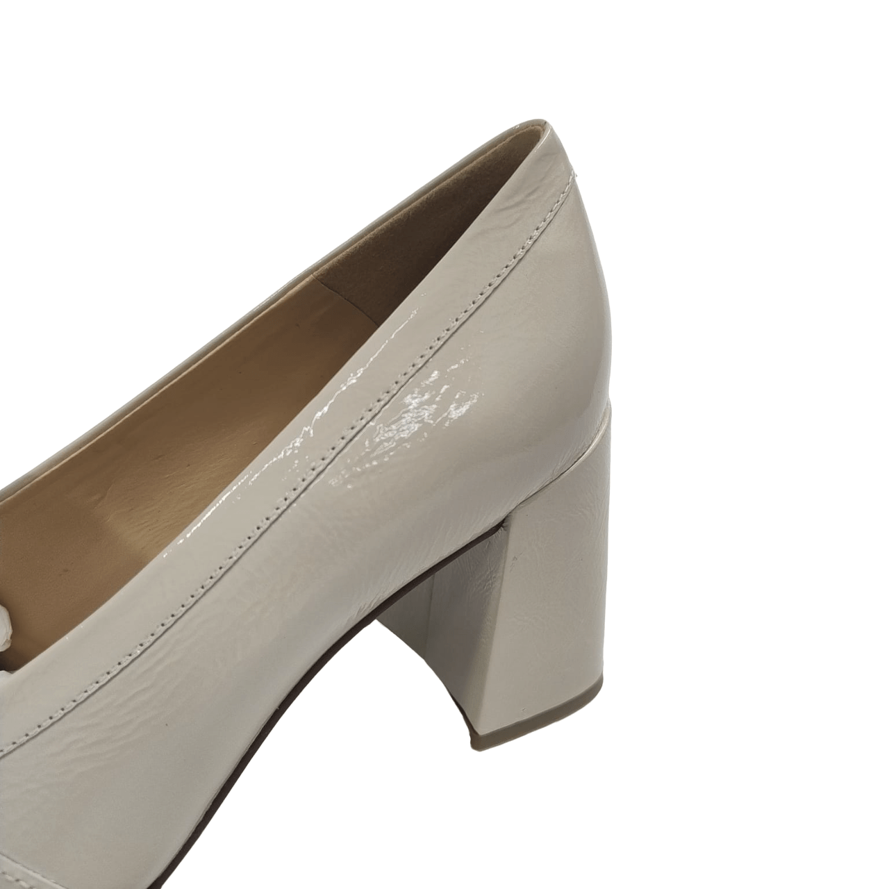Scarpin Cecconello Off White Verniz Couro Branco 2