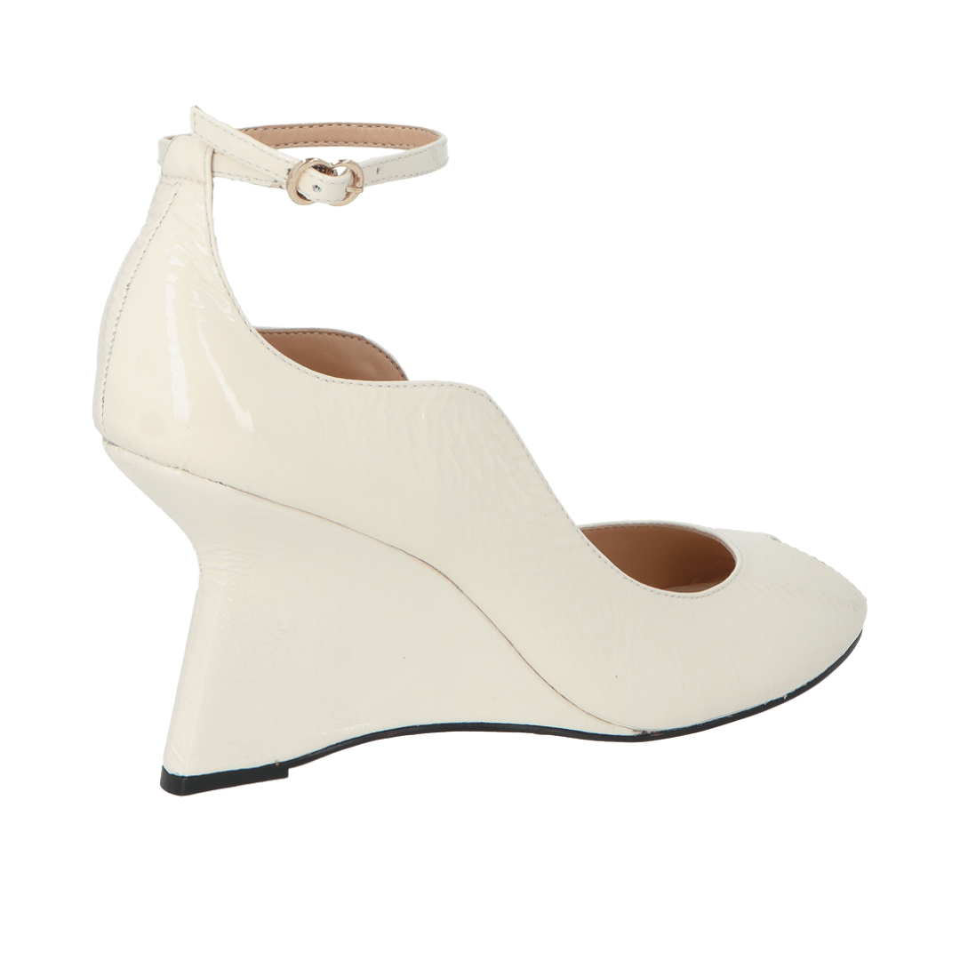 Scarpin Luiza Barcelos Feminina Salto Anabela Off White Couro Verniz Branco 5