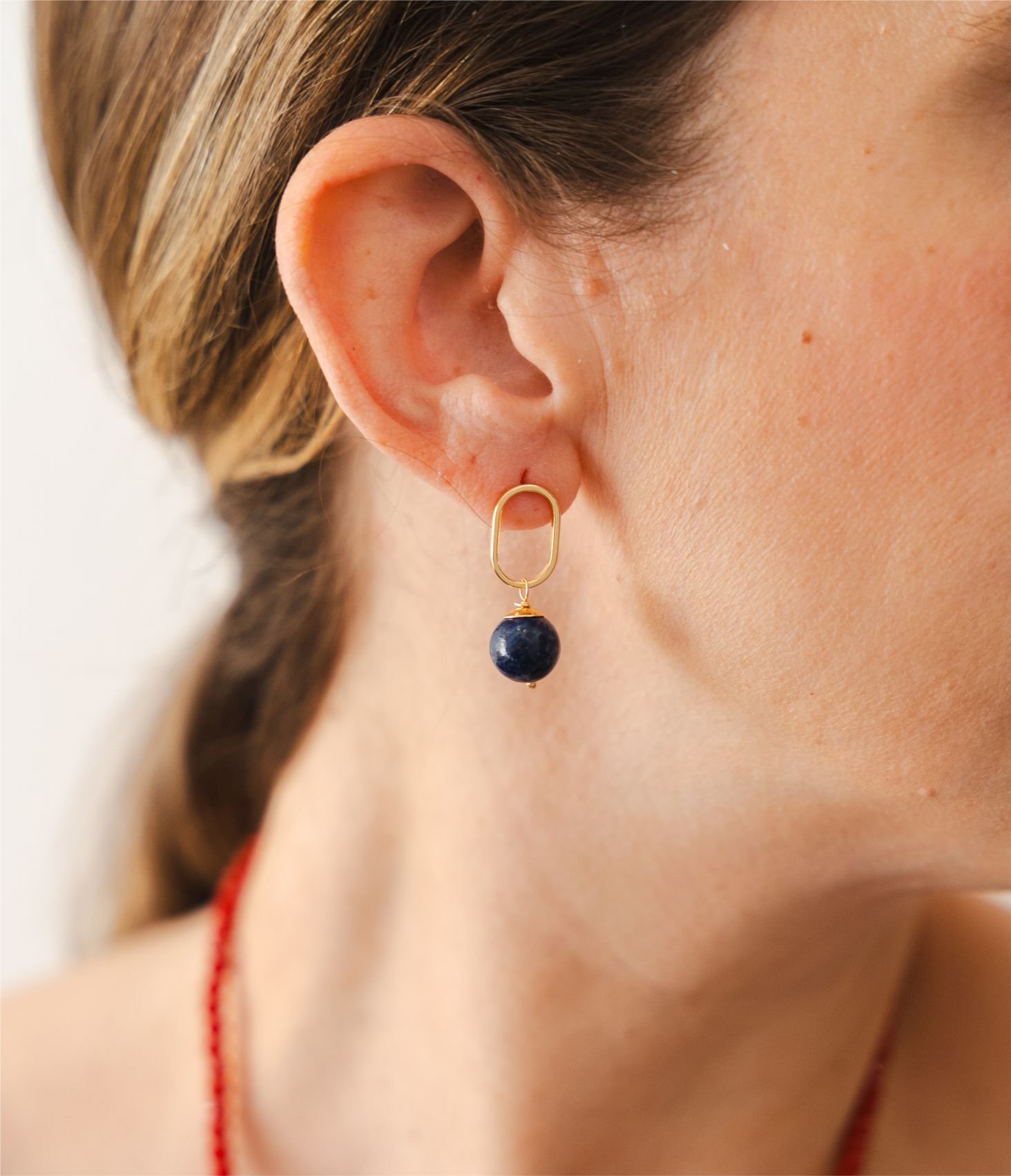 Brinco oval com sodalita e banho de ouro 18k Ouro 2