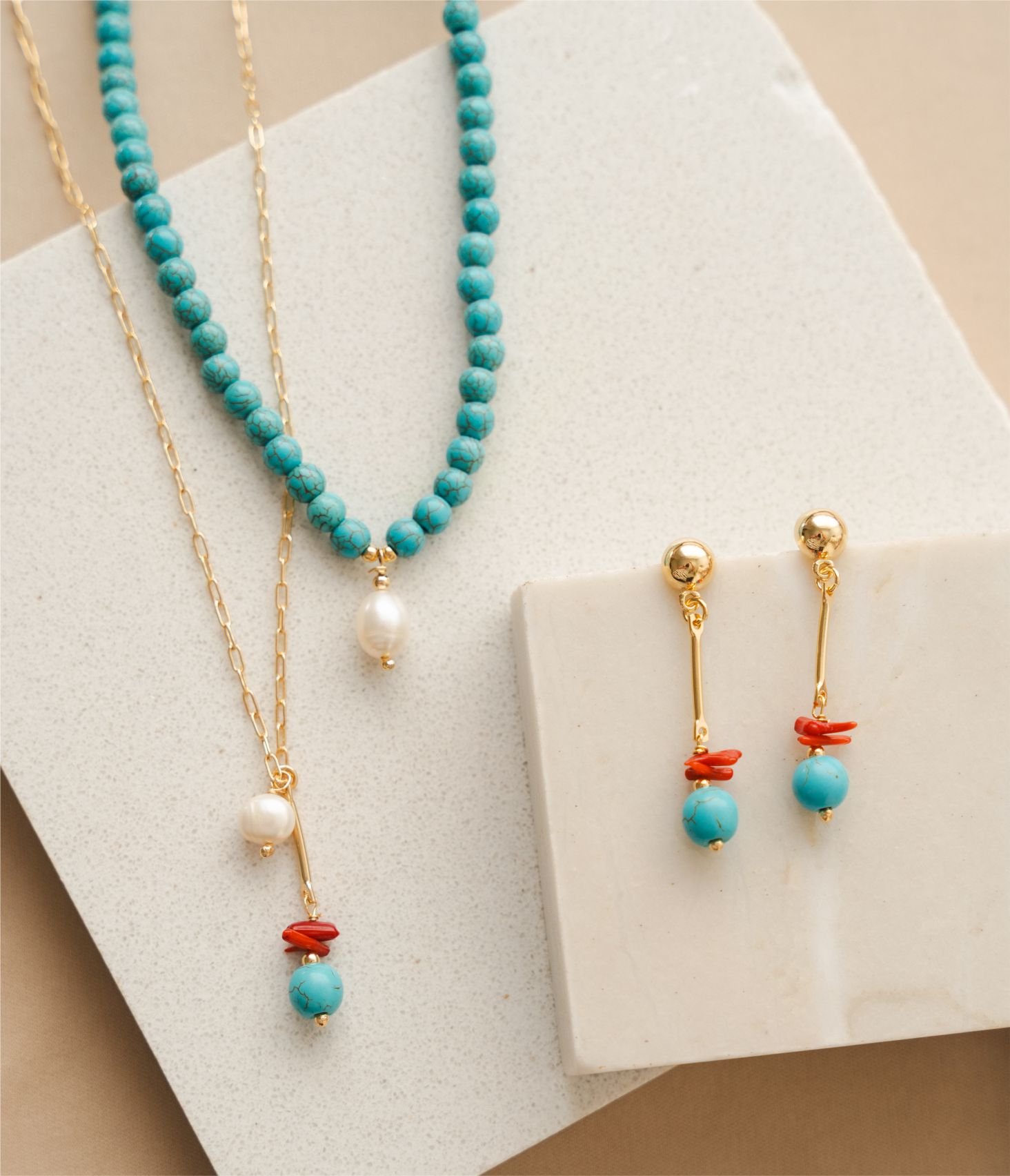 Corrente com banho de ouro 18k, turquesa, coral e pérola Ouro 3