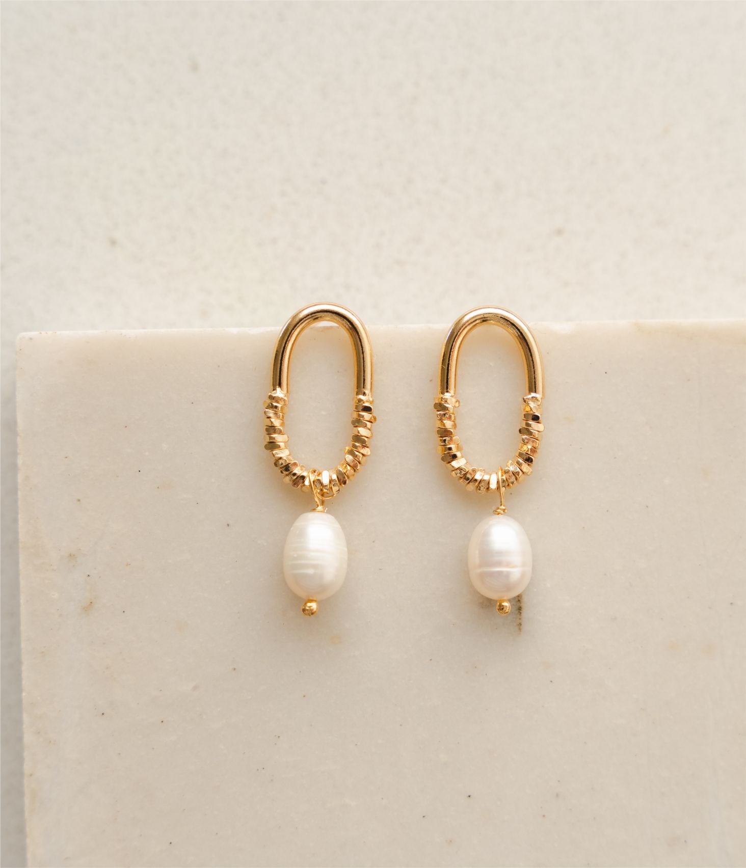 Brinco oval pérola - banho de ouro 18k Ouro 3