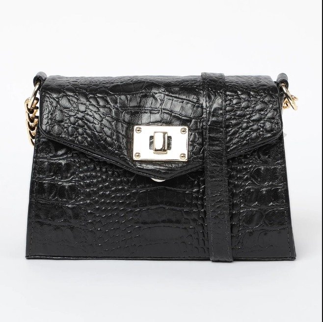 BOLSA FEMININA EM COURO