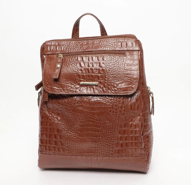MOCHILA FEMININA EM COURO