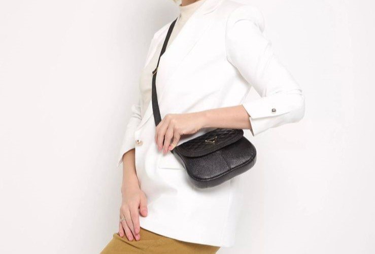 BOLSA FEMININA EM COURO Preto 3