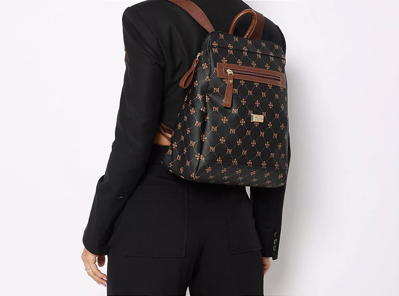 MOCHILA FEMININA EM MONOGRAMA Café 3