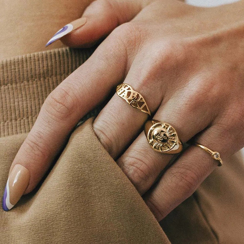 Anel Regulável Baby em Banho Ouro Dourado 2