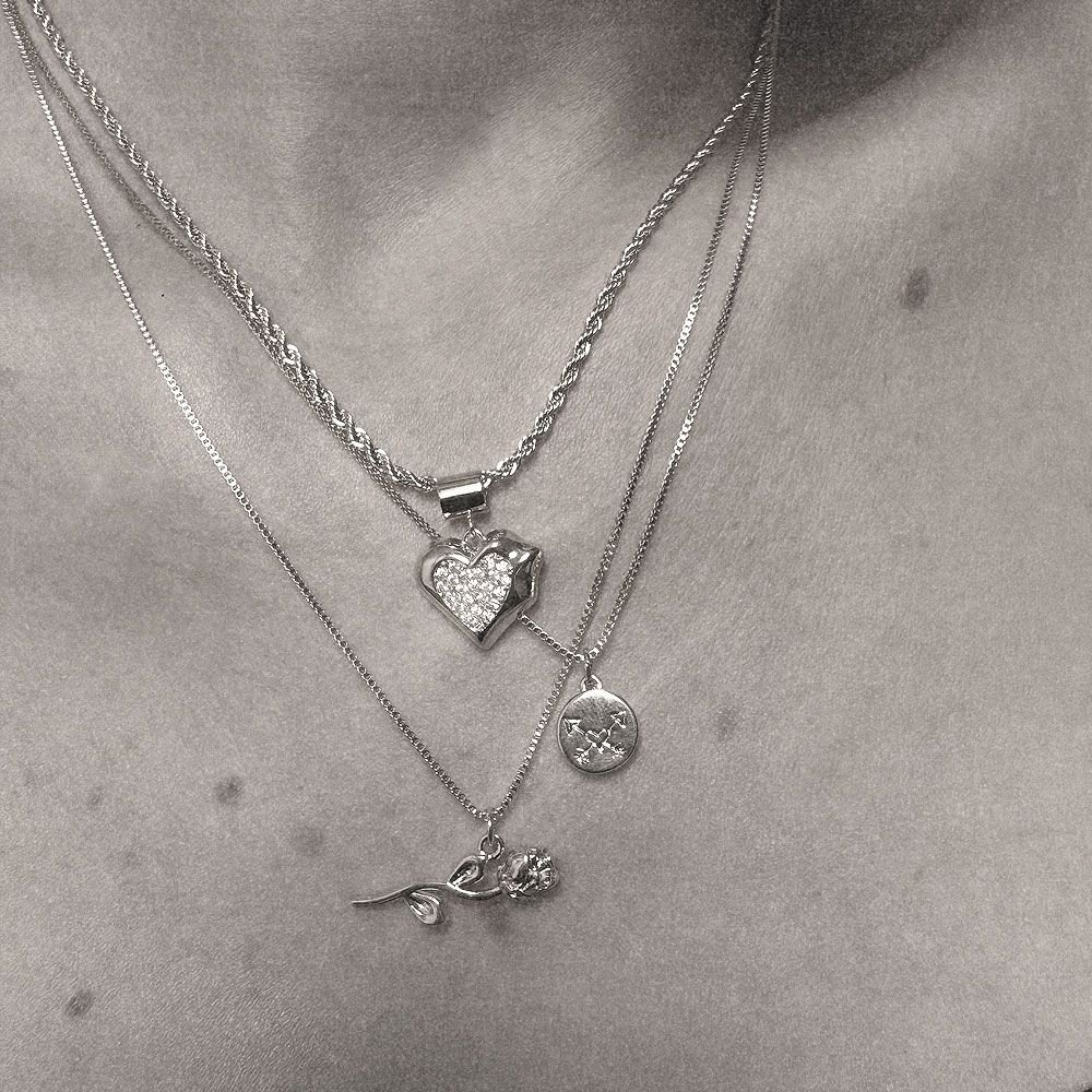 Colar Coração Orgânico em Banho Prata Prata 2