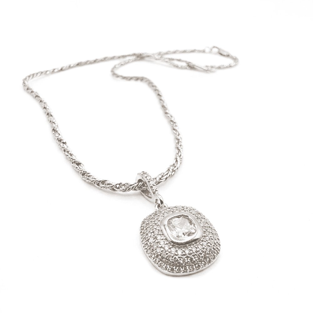 Colar Kendall em Banho Prata