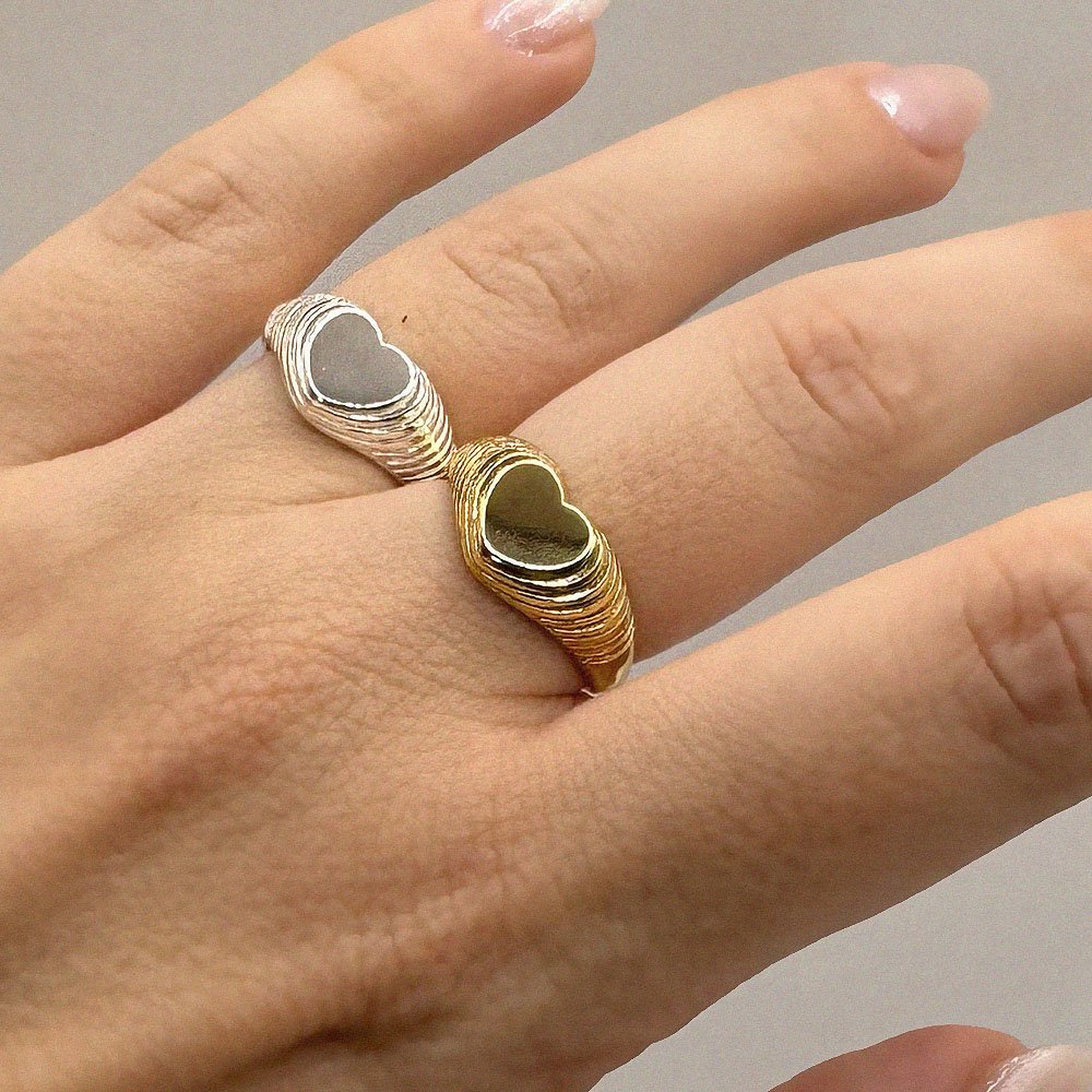 Anel Regulável Love em Banho Ouro Dourado 2