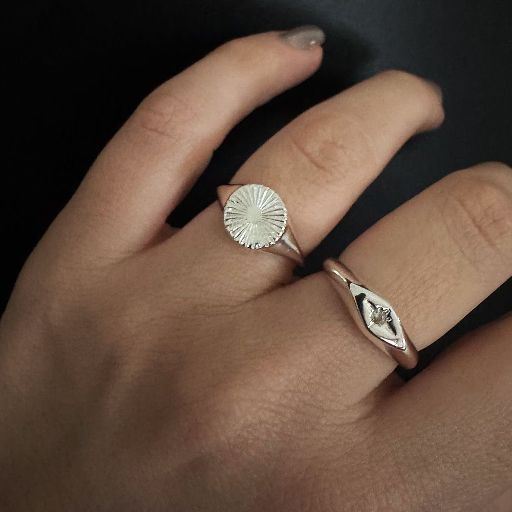 Anel Regulável Ash em Banho Prata Prata 2