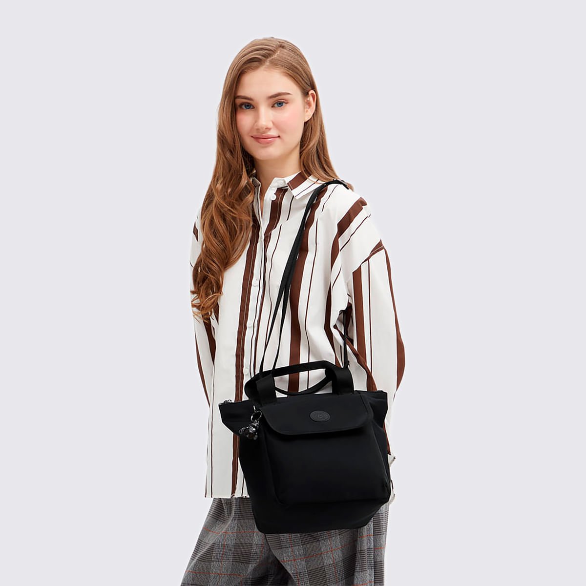 Bolsa Lancheira Kipling Awakea Preto I80532EN Preto 6