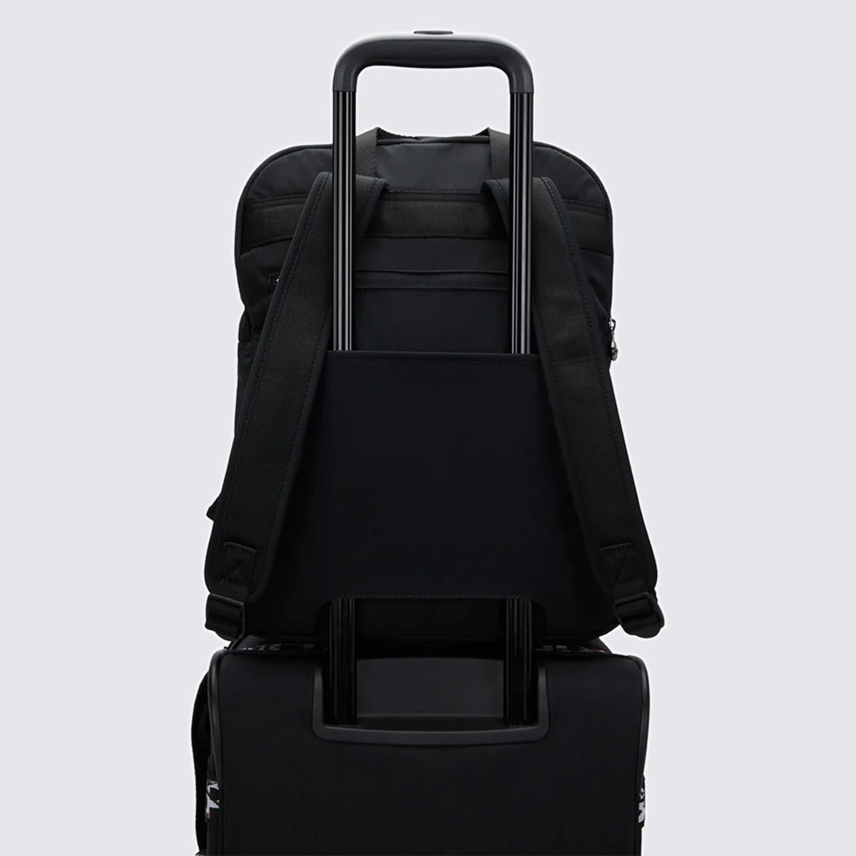 Mochila Kipling Kazuki Preto I53062EN Preto 6
