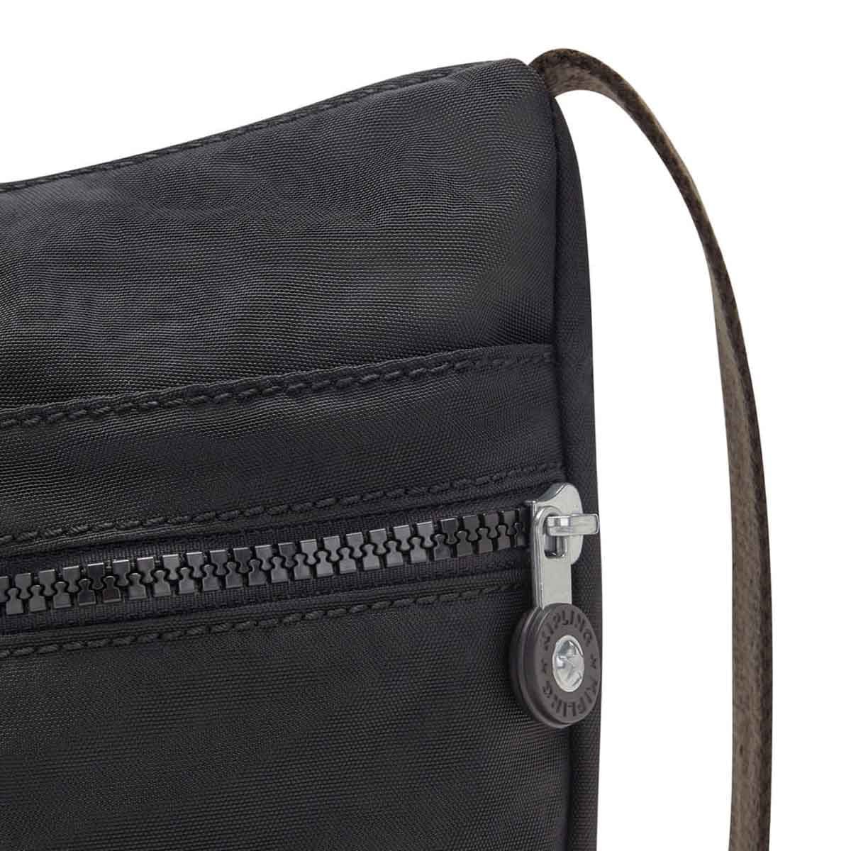 Bolsa Kipling Izellah Preto 02144P39 Preto 5