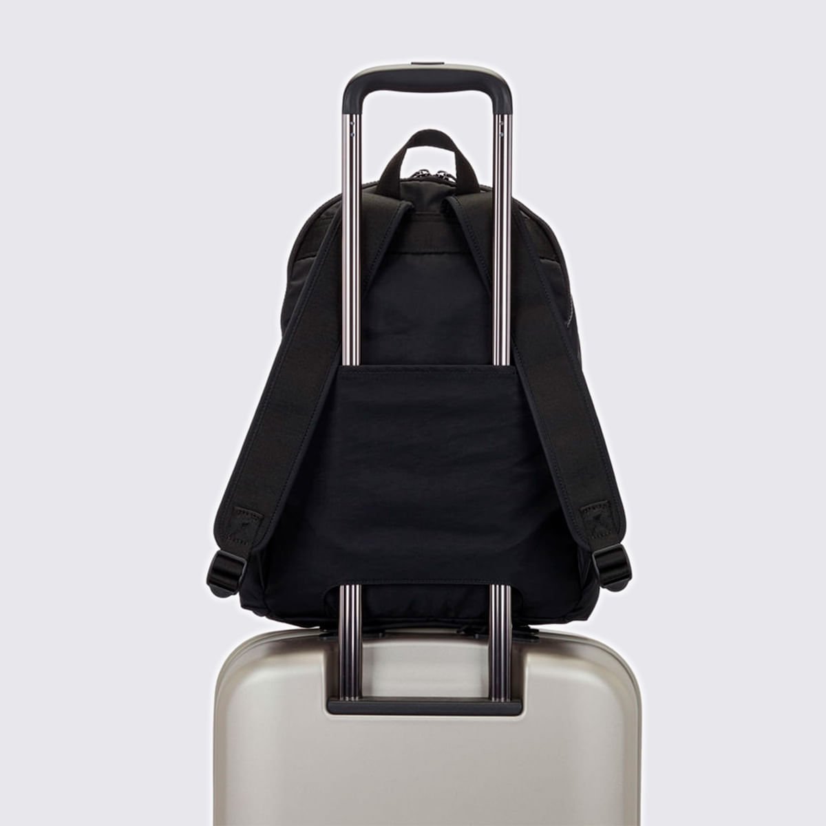 Mochila Kipling Delia M Preto I43462EN Preto 6