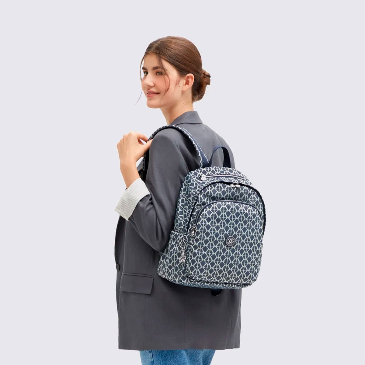 Mochila Kipling Delia Estampada I80348DM Preto/Branco 6