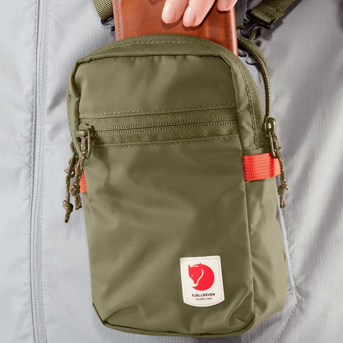 Bolsa Fjällräven Transversal High Coast Pocket Verde F23226620 Verde 6