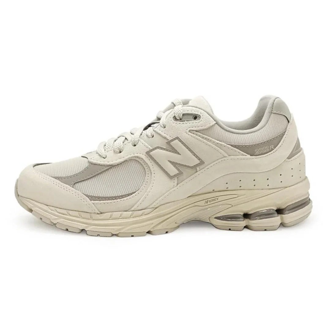 TENIS NEW BALANCE 2002 BEGE UNISSEX