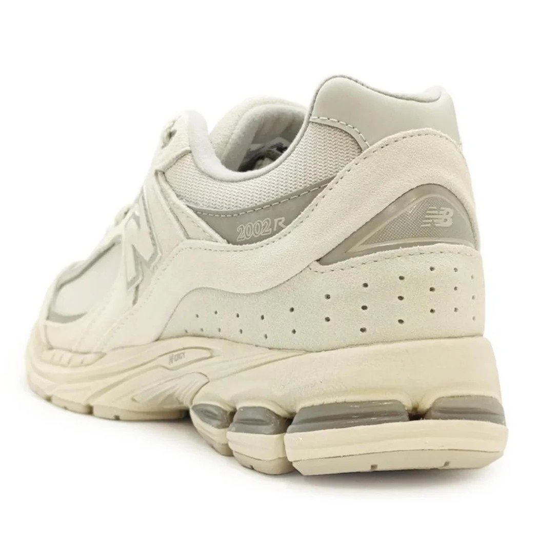 TENIS NEW BALANCE 2002 BEGE UNISSEX Bege 3
