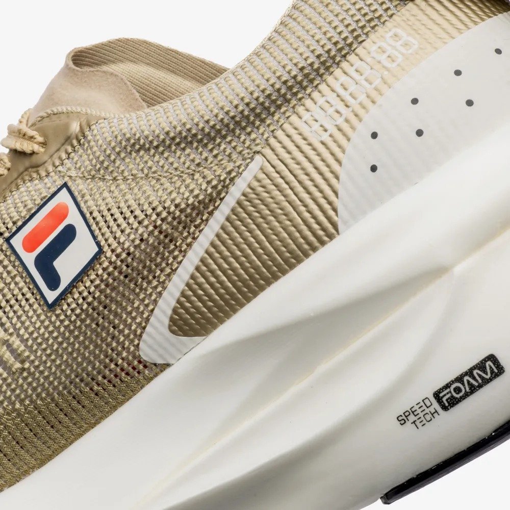 TENIS FILA RACER CARBON 3 TRI 1379710 DOURADO FEMININO Bege 7