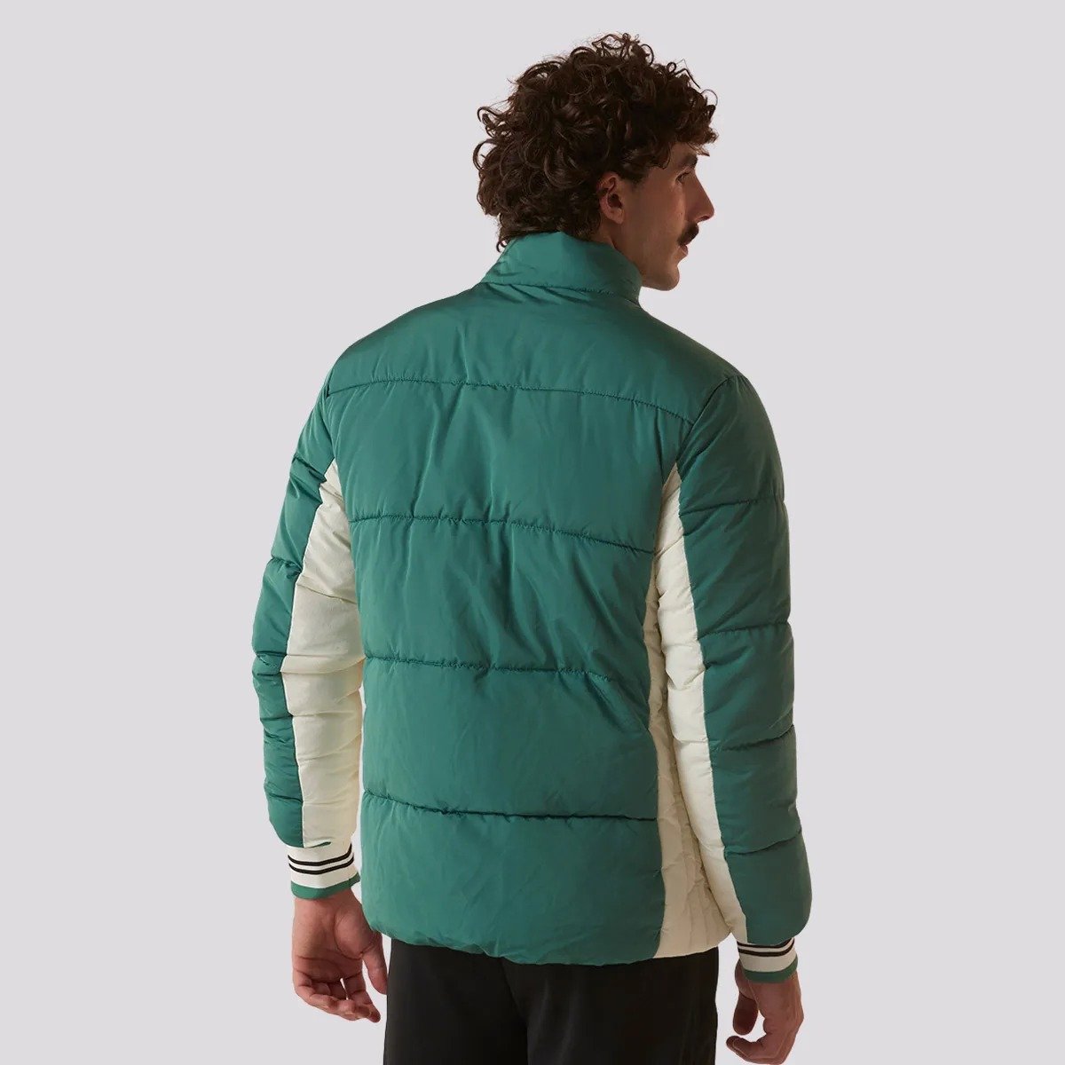 JAQUETA FILA UC PUFFER 1298631 VERDE BRANCO MASCULINO Verde 2