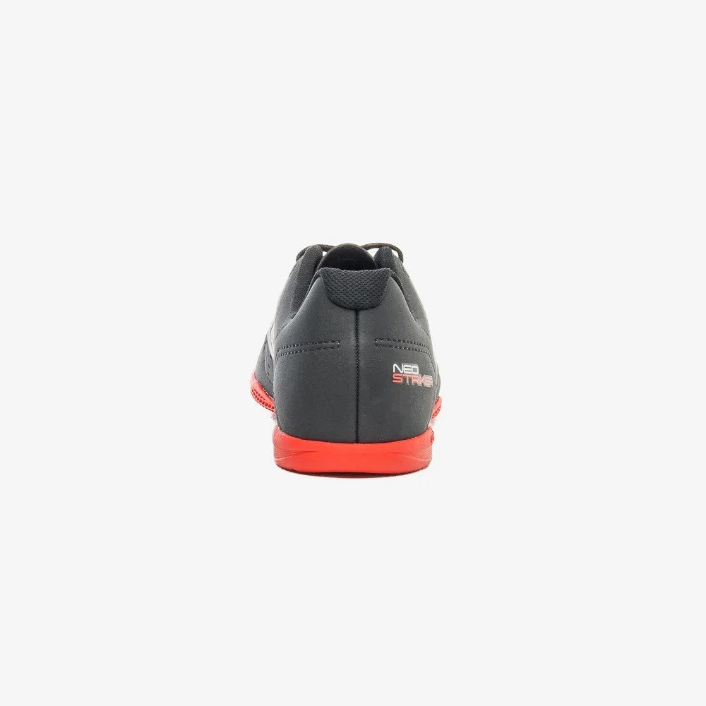 CHUTEIRA UMBRO NEO STRIKER FUTSAL 1294718 PRETO VERMELHO MASCULINO Preto 8