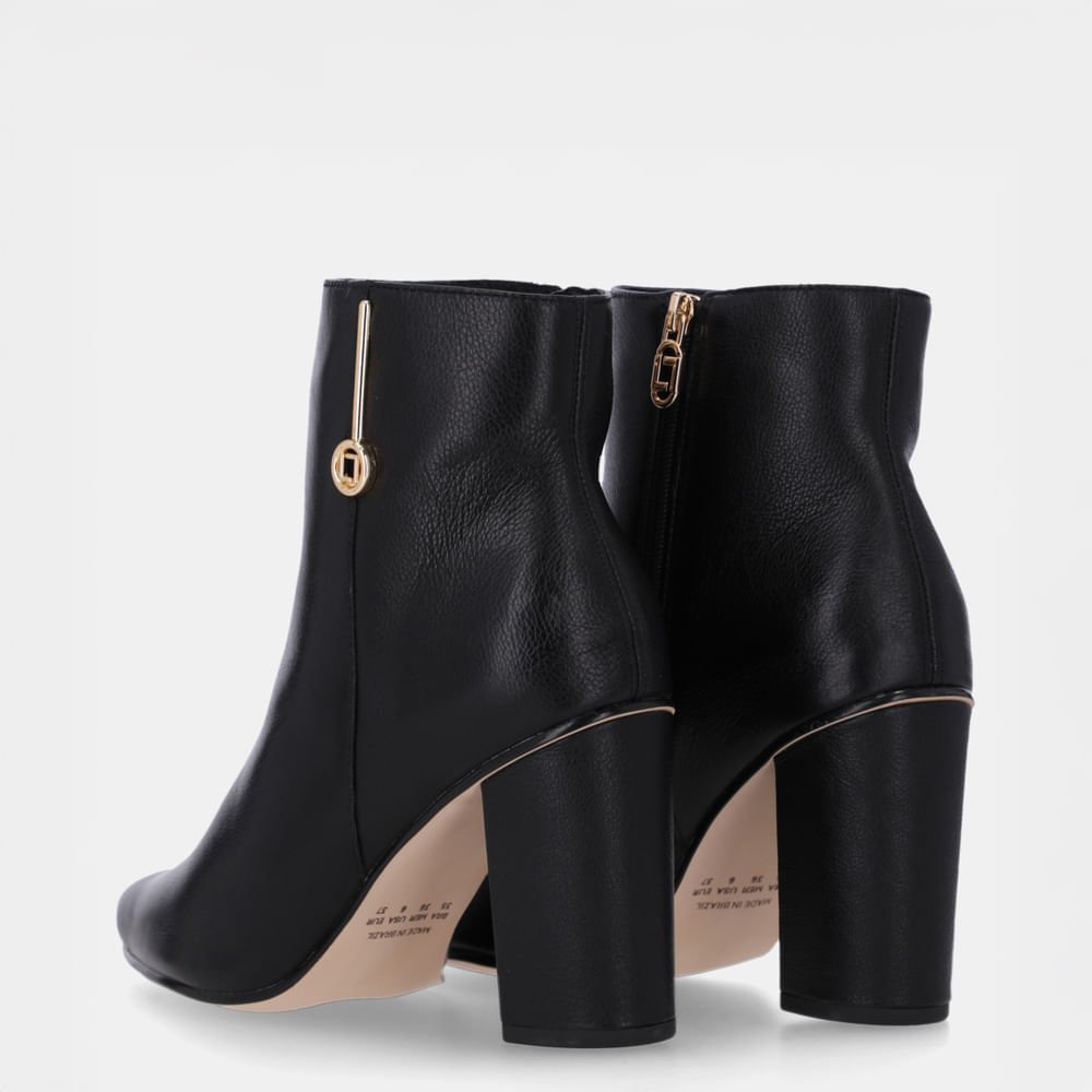 Bota Cano Curto Saara Preto - 56510030 Preto 4
