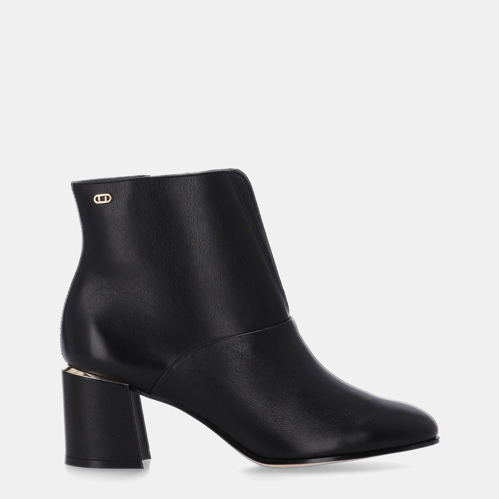 Bota Cano Curto Saara Preto - 80740014
