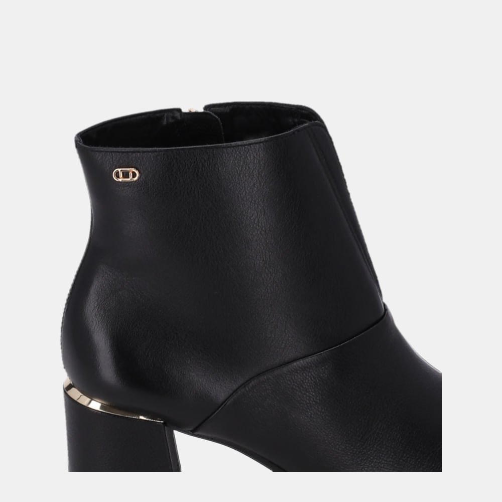 Bota Cano Curto Saara Preto - 80740014 Preto 4