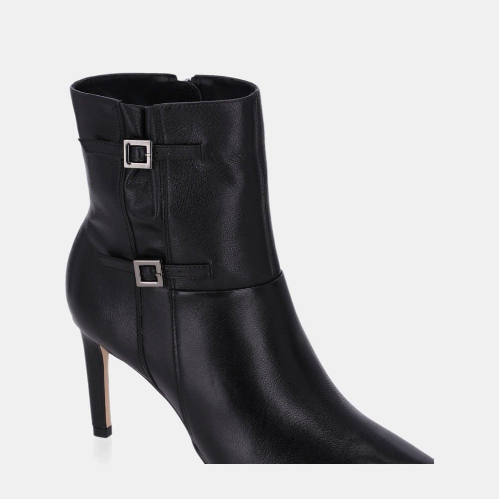 Bota Cano Curto Saara Preto - 80480034 Preto 6