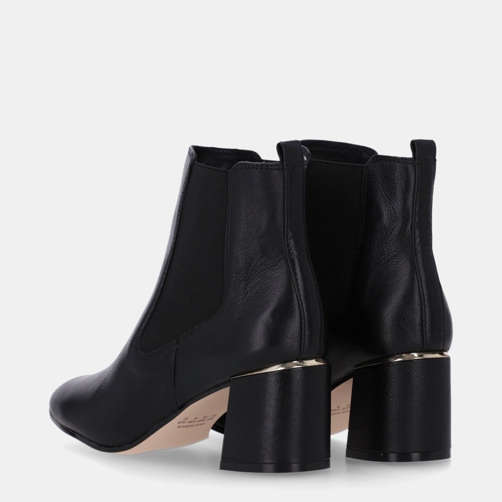 Bota Cano Curto Saara Preto - 80740011 Preto 4