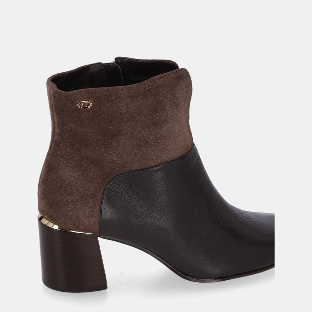 Bota Cano Curto Camurça Cacau - 80740017 Cacau 5