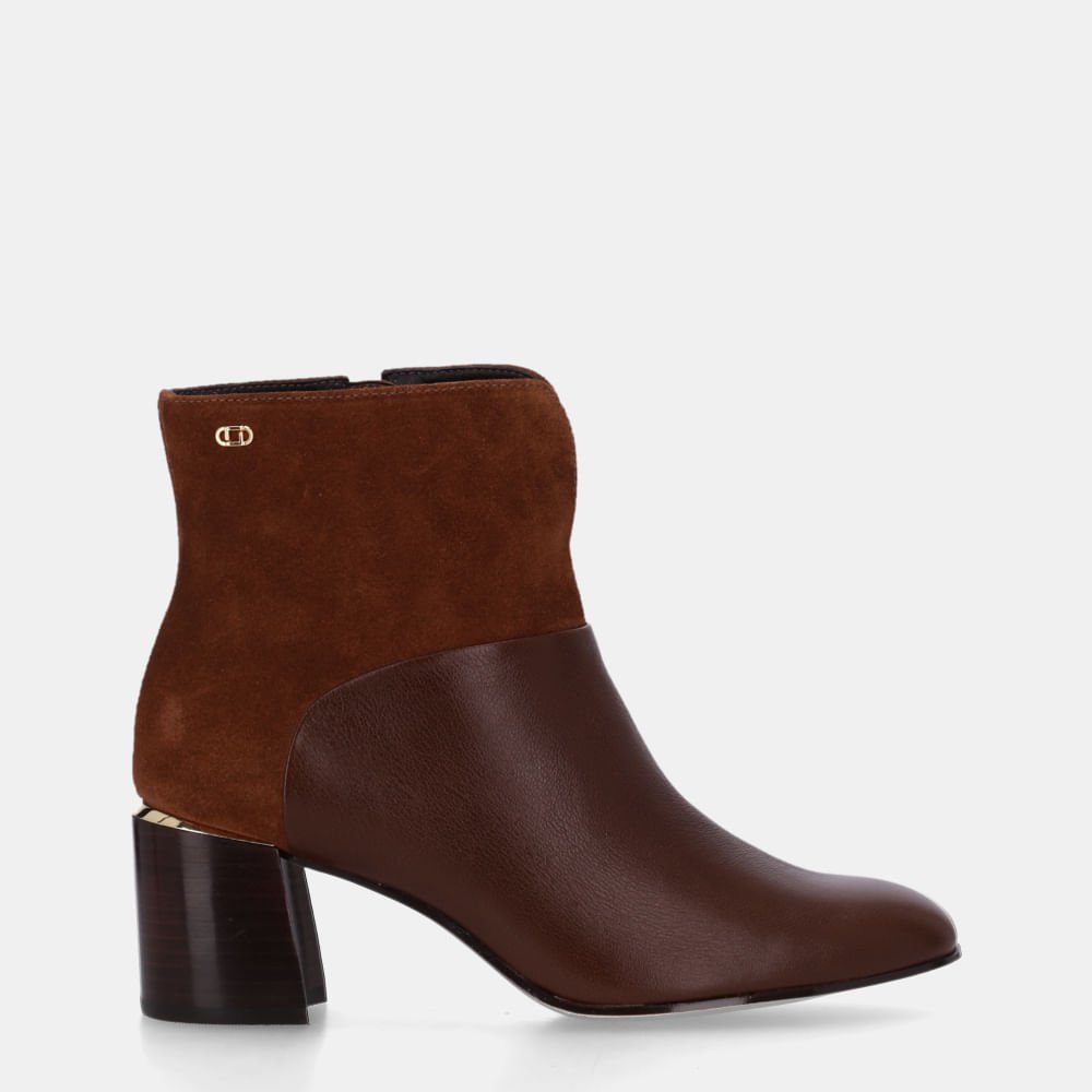 Bota Cano Curto Camurça Trufa - 80740017