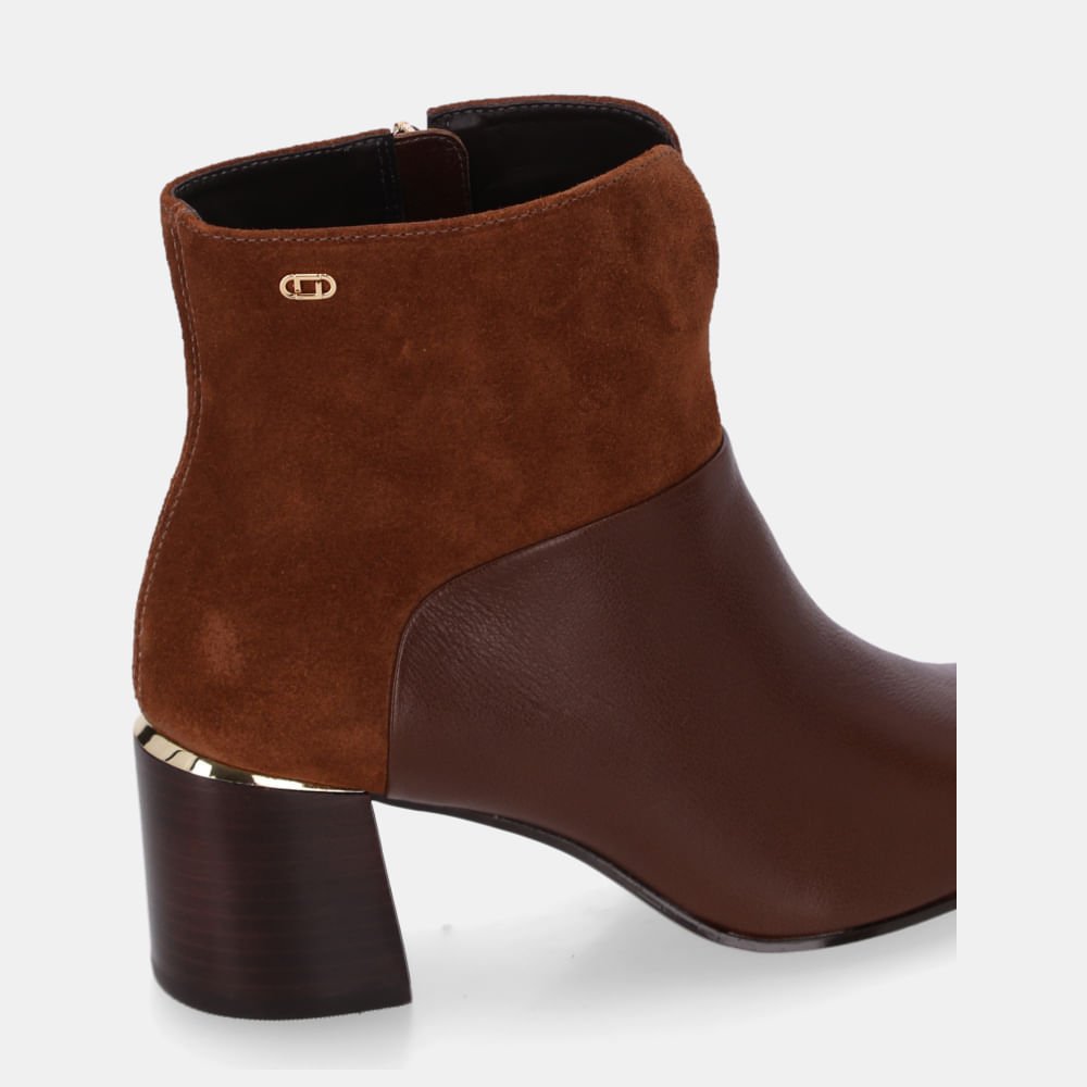 Bota Cano Curto Camurça Trufa - 80740017 Trufa 4