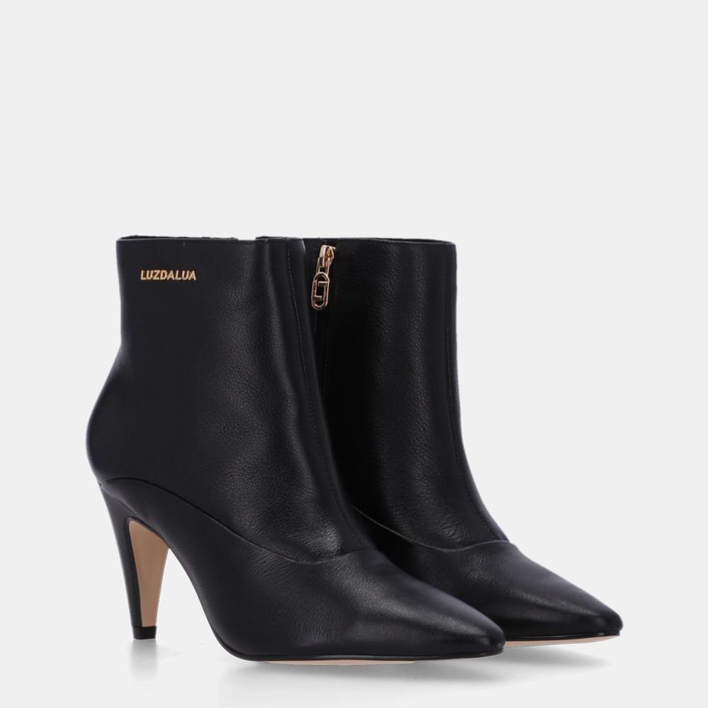 Bota Cano Curto Saara Preto - 81060006 Preto 3