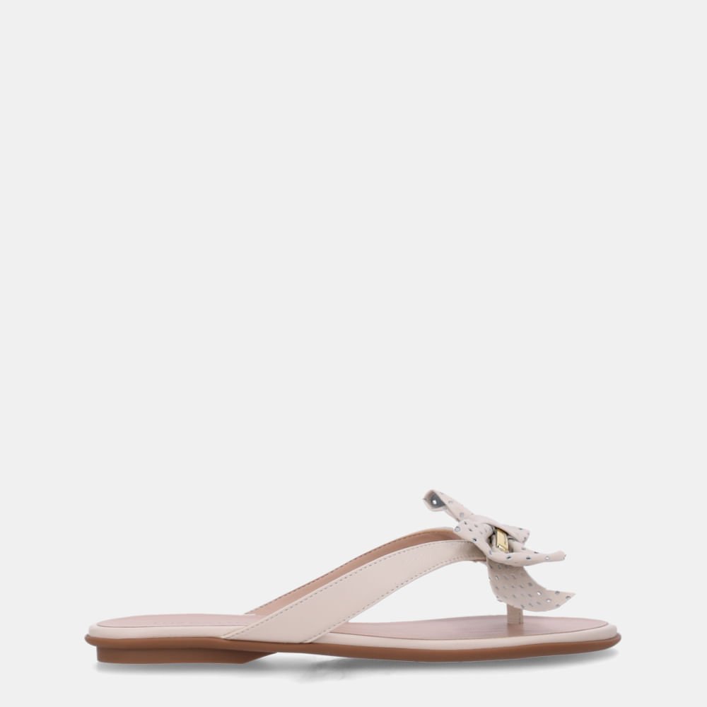 Chinelo Saara Panna - 52216900 Panna 1