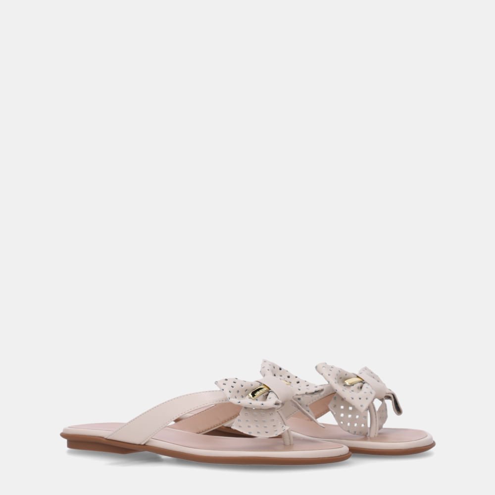Chinelo Saara Panna - 52216900 Panna 2