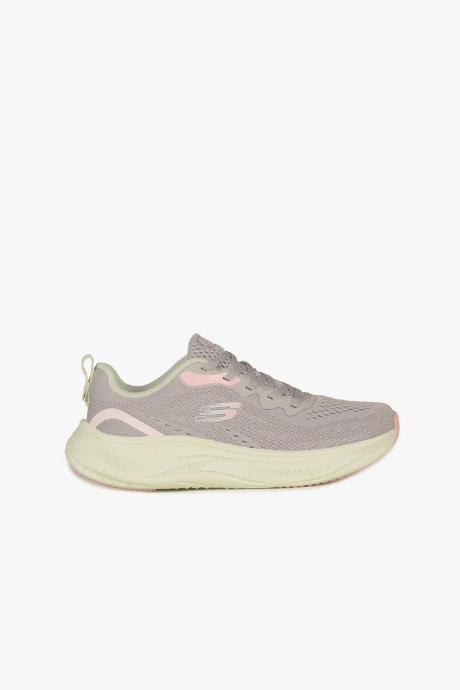 Tênis Skechers Cloud Feminino