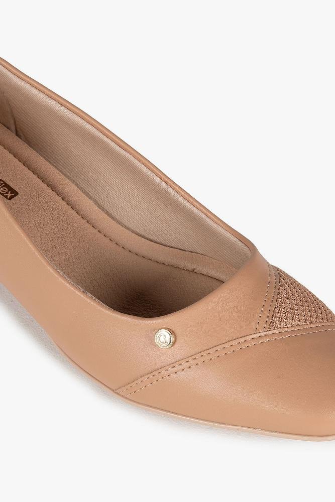 Conforto Feminino Salto Médio Comfortflex Julietta Bege 2