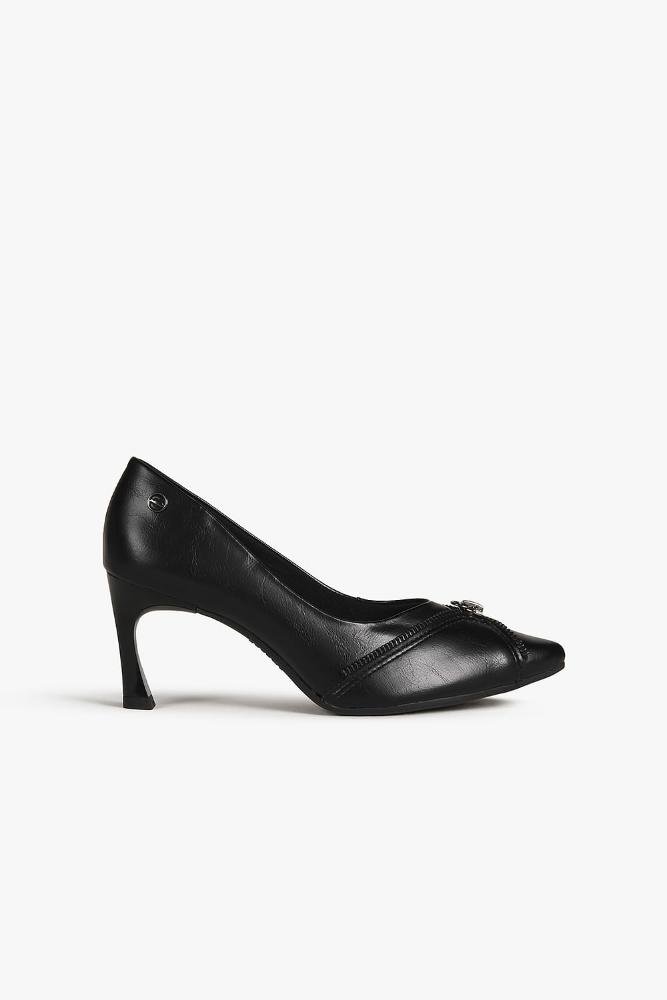 Scarpin Feminino Salto alto Dakota Leide