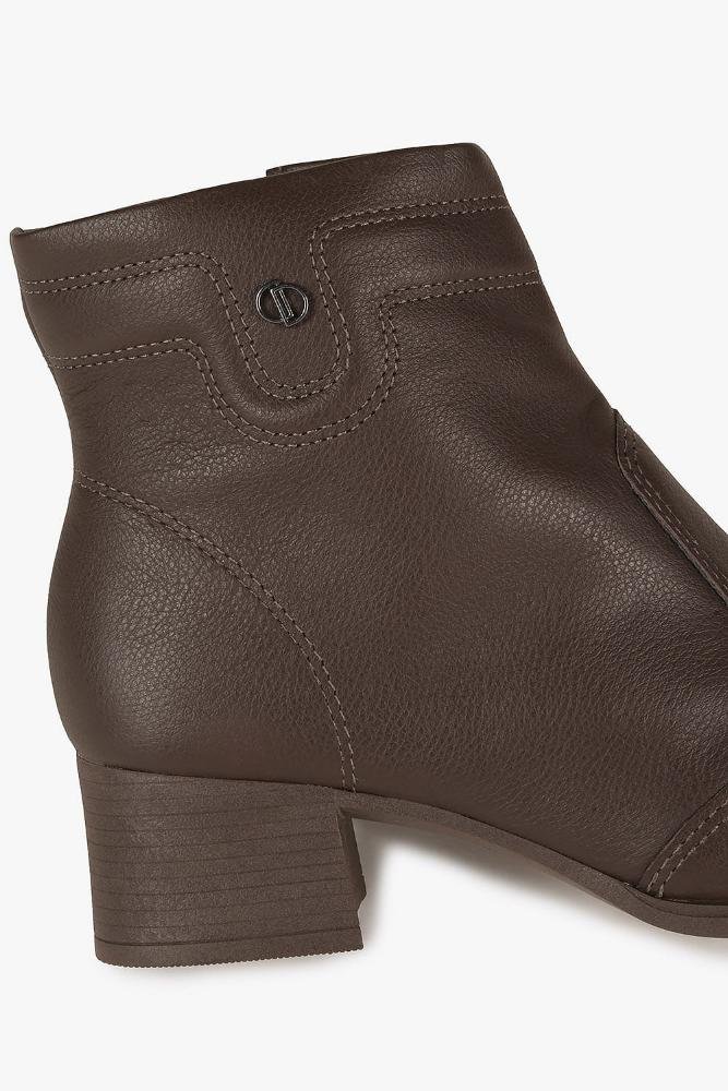 Bota Feminina Cano Curto Dakota Hadley Café 2