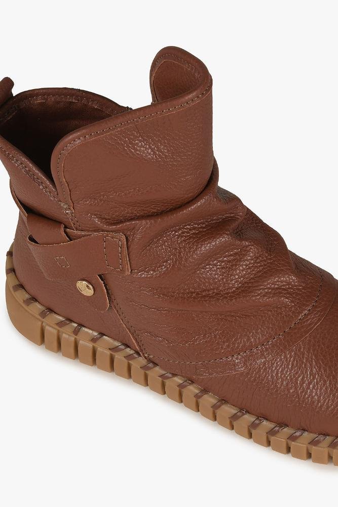 Bota Feminina Cano Curto Bottero Emily Marrom 2